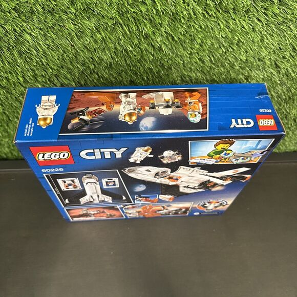 LEGO City Mars Research Shuttle 60226 New Sealed Box Retired - Picture 3 of 6